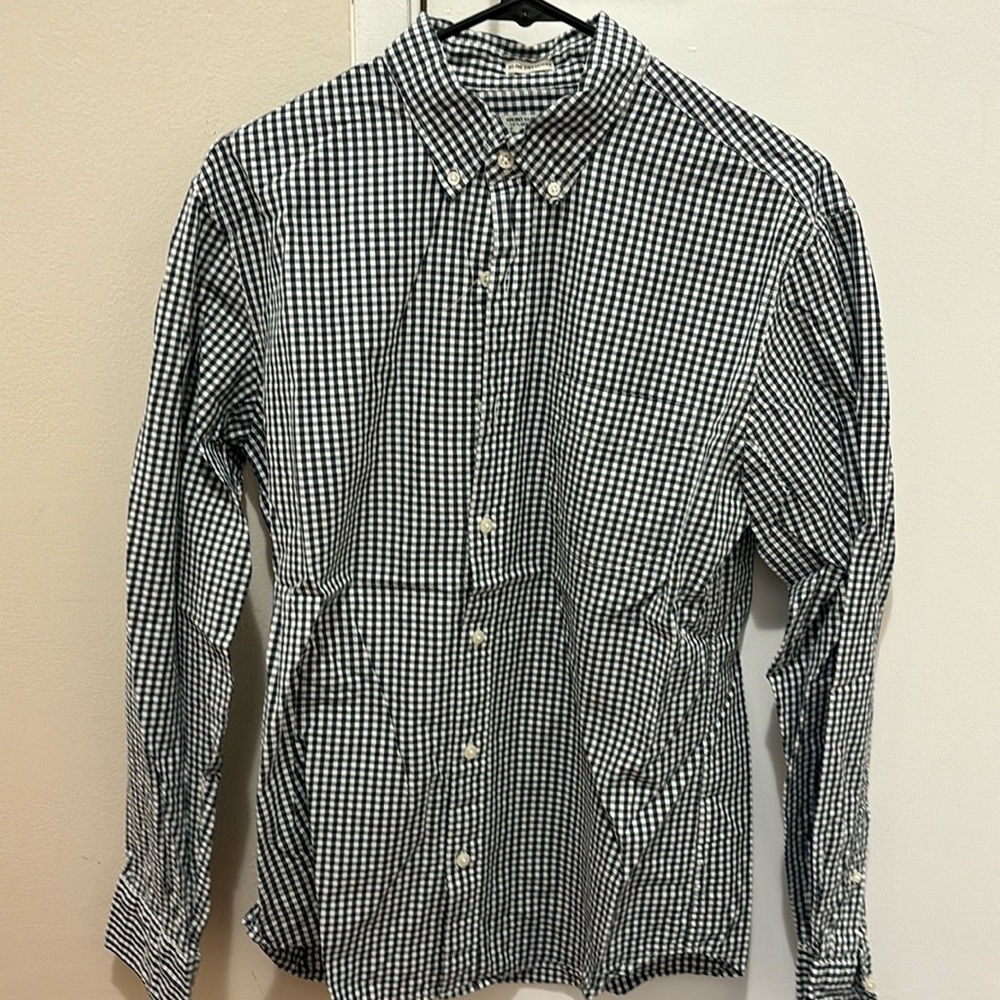 J.Crew Men’s Dress Shirt (Untucked)